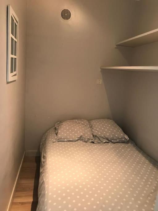 Chez-Sixtine Apartment Albon ภายนอก รูปภาพ