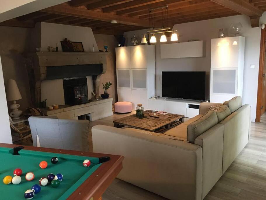 Chez-Sixtine Apartment Albon ภายนอก รูปภาพ