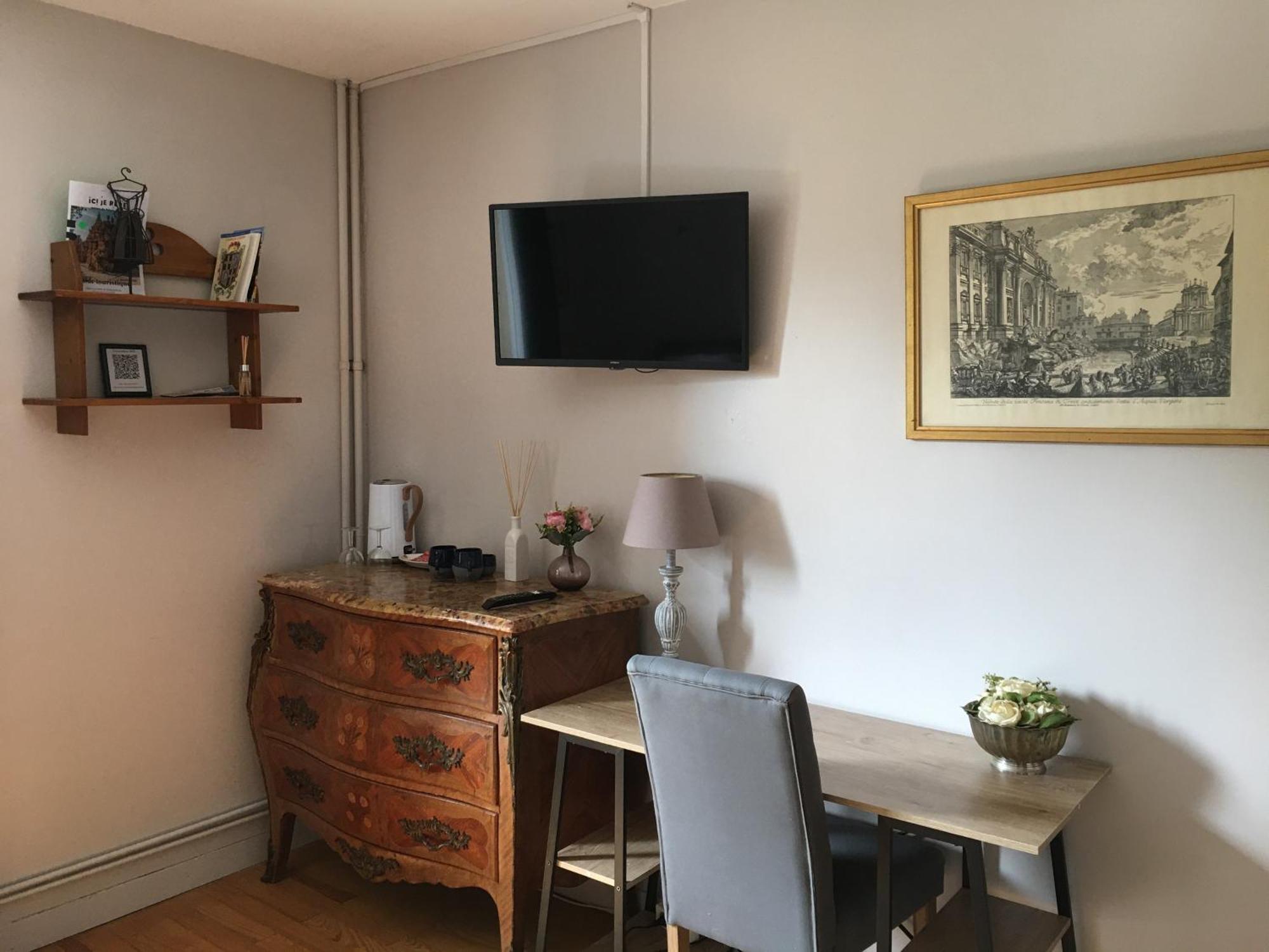 Chez-Sixtine Apartment Albon ภายนอก รูปภาพ