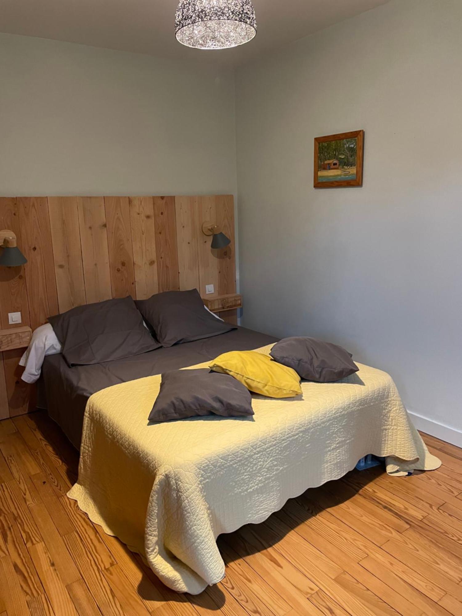 Chez-Sixtine Apartment Albon ภายนอก รูปภาพ